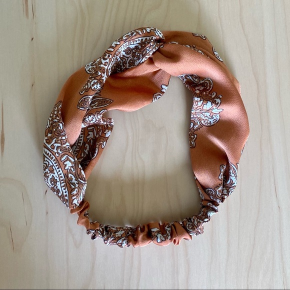 New Stretchy Brown Paisly Hairband - Picture 1 of 5